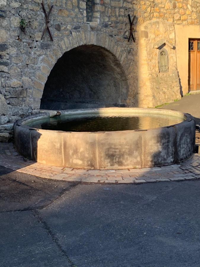 Grand Gite Du Bistrot D'Ici Saint-Saturnin  Exterior foto